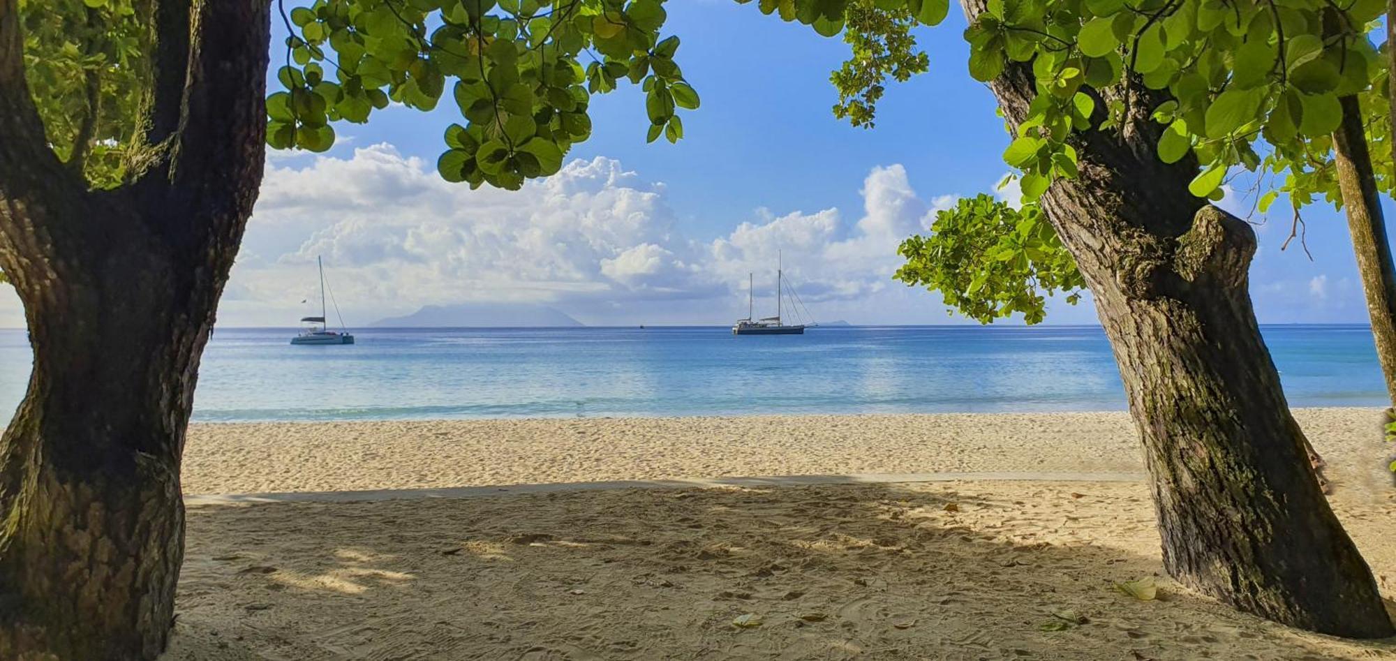 Blanc Villa Beau Vallon (Mahe)