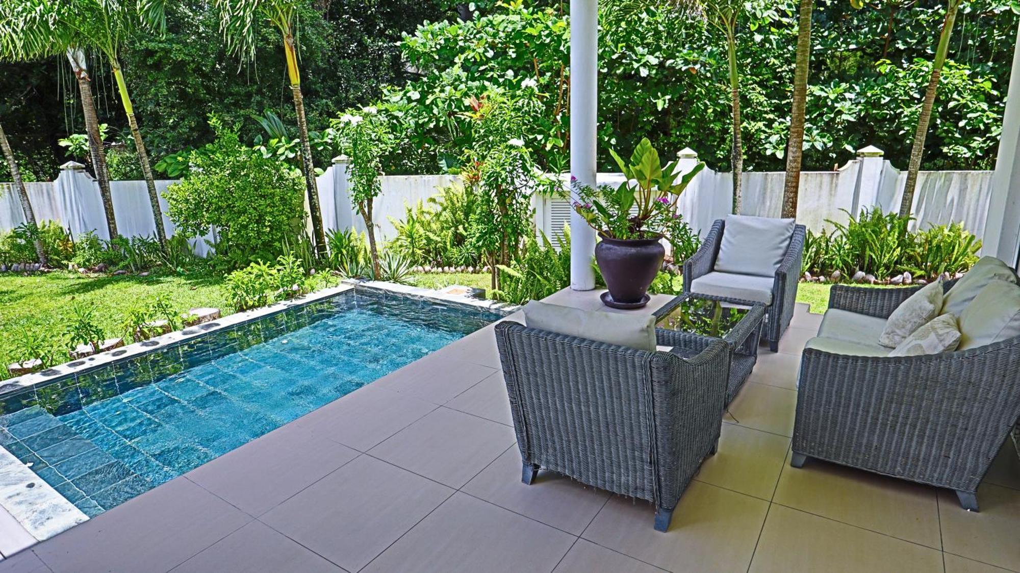 Blanc - Chateau Elysium Beau Vallon (Mahe)