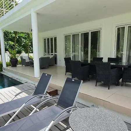 Villa Blanc Beau Vallon  Exterior photo